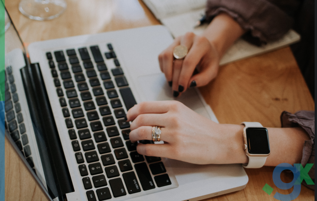 the benefits of online invoicing over traditional paper invoicing